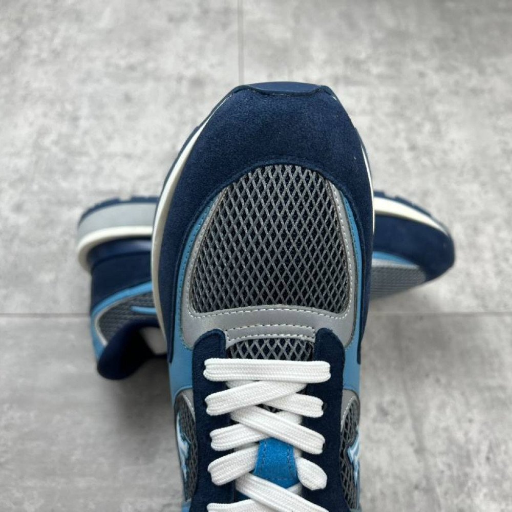 Run away Sneakers Run away Sneakers