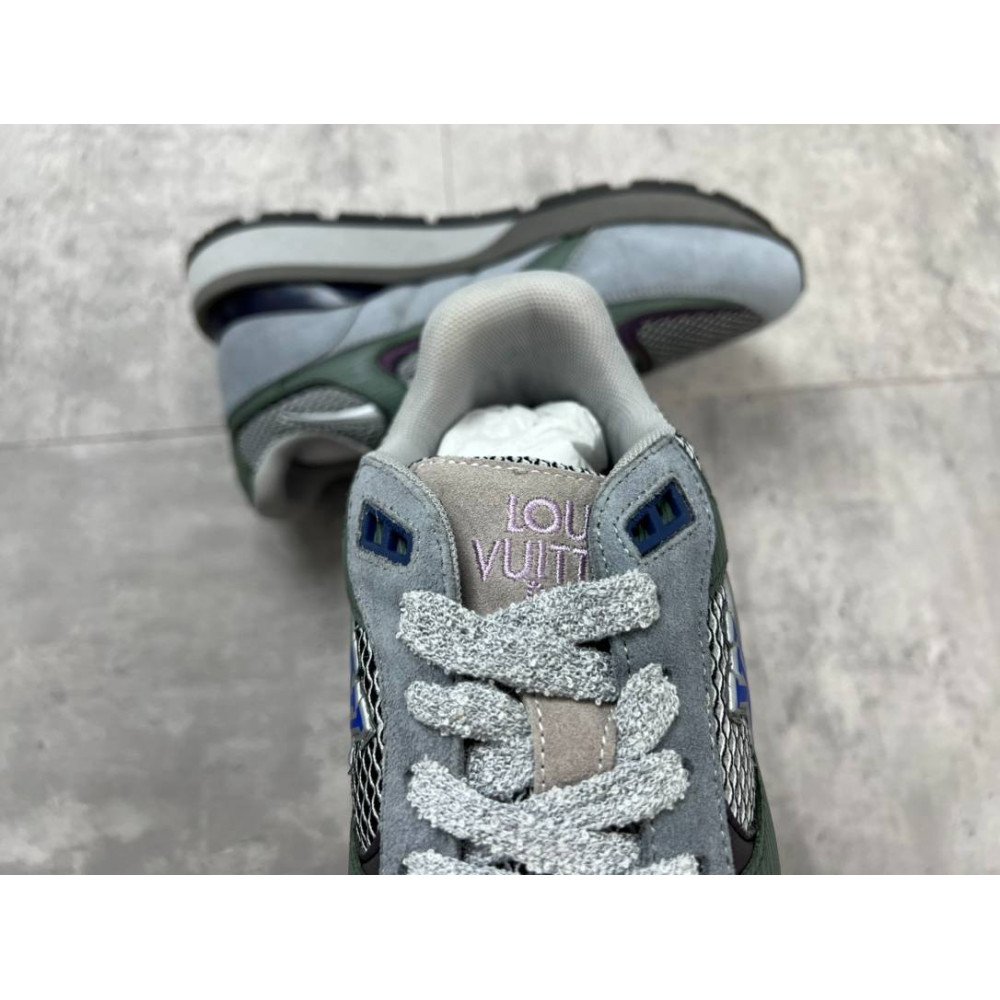 Run away Sneakers Run away Sneakers
