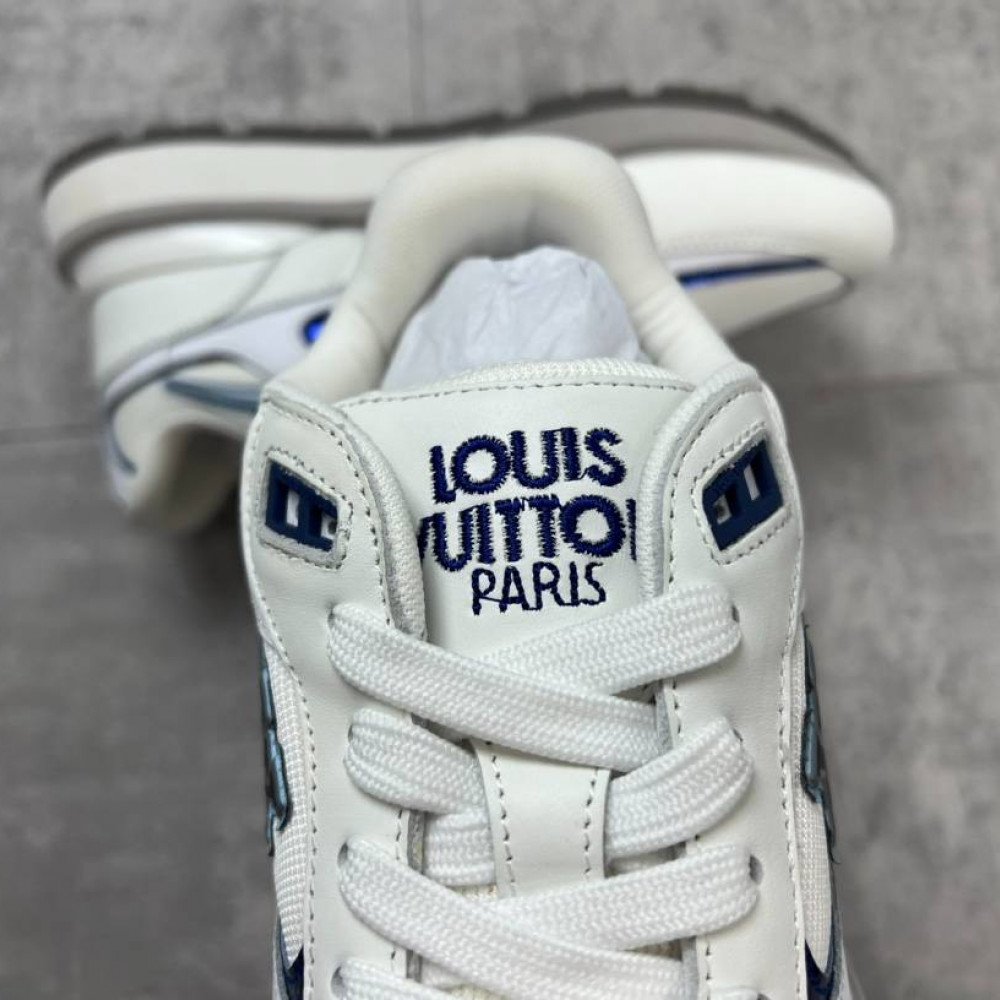 Run away Sneakers Run away Sneakers