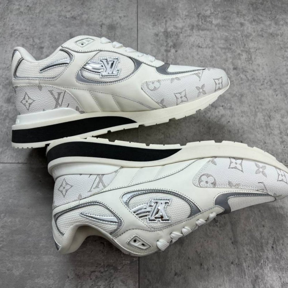 Run away Sneakers Run away Sneakers