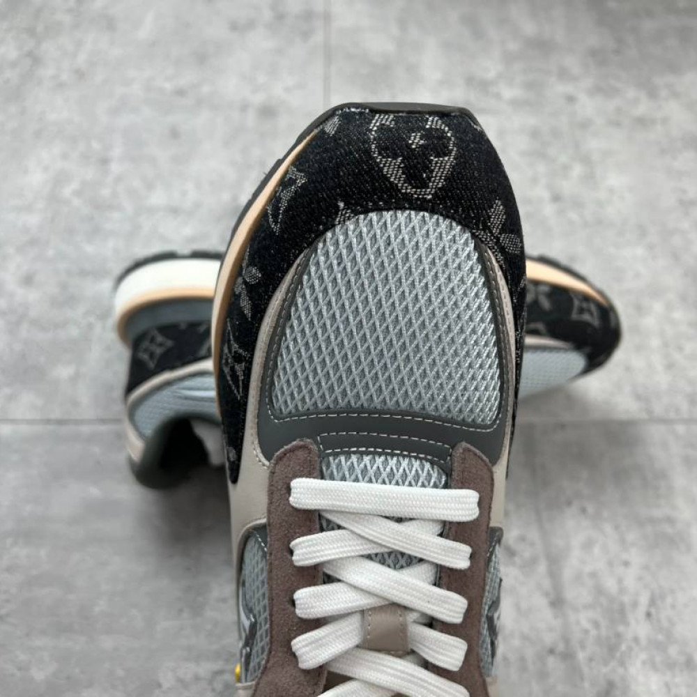 Run away Sneakers Run away Sneakers