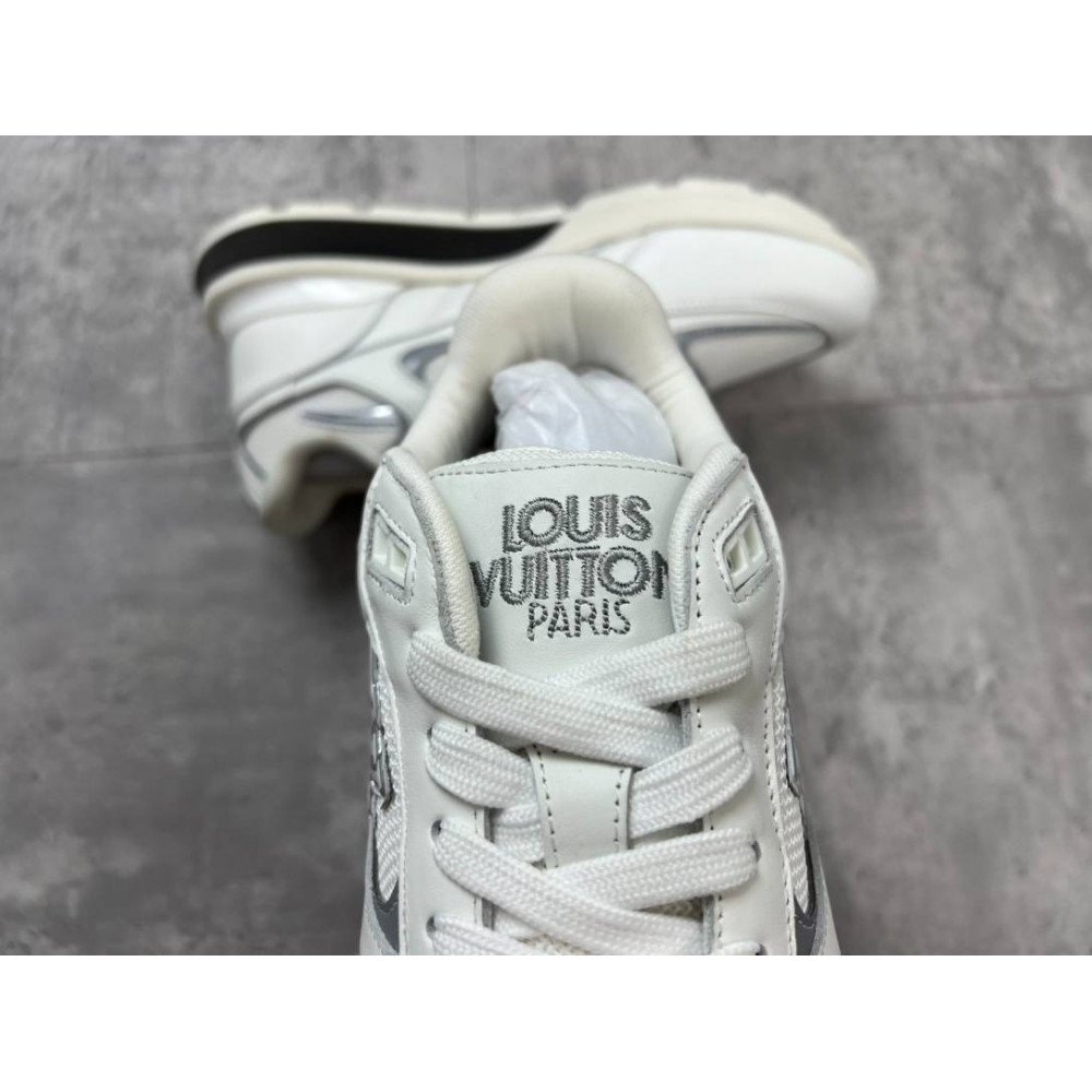 Run away Sneakers Run away Sneakers