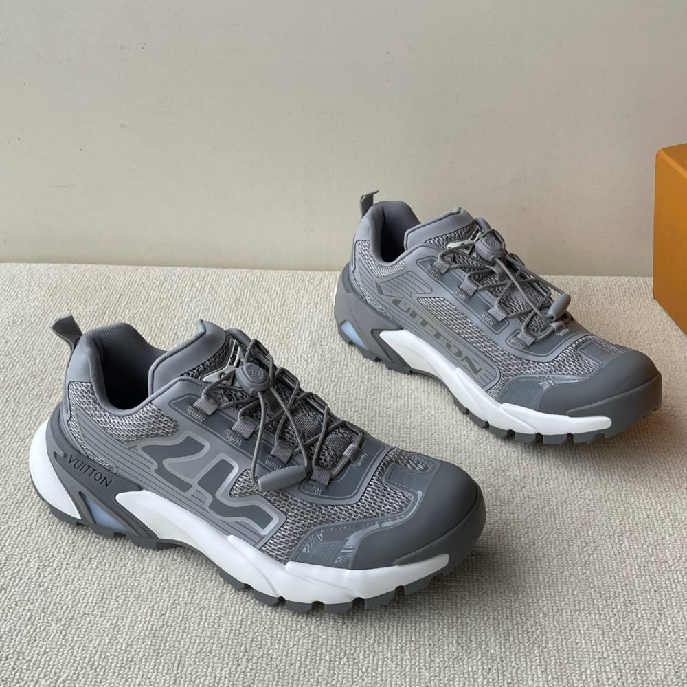 Runner Tatic 