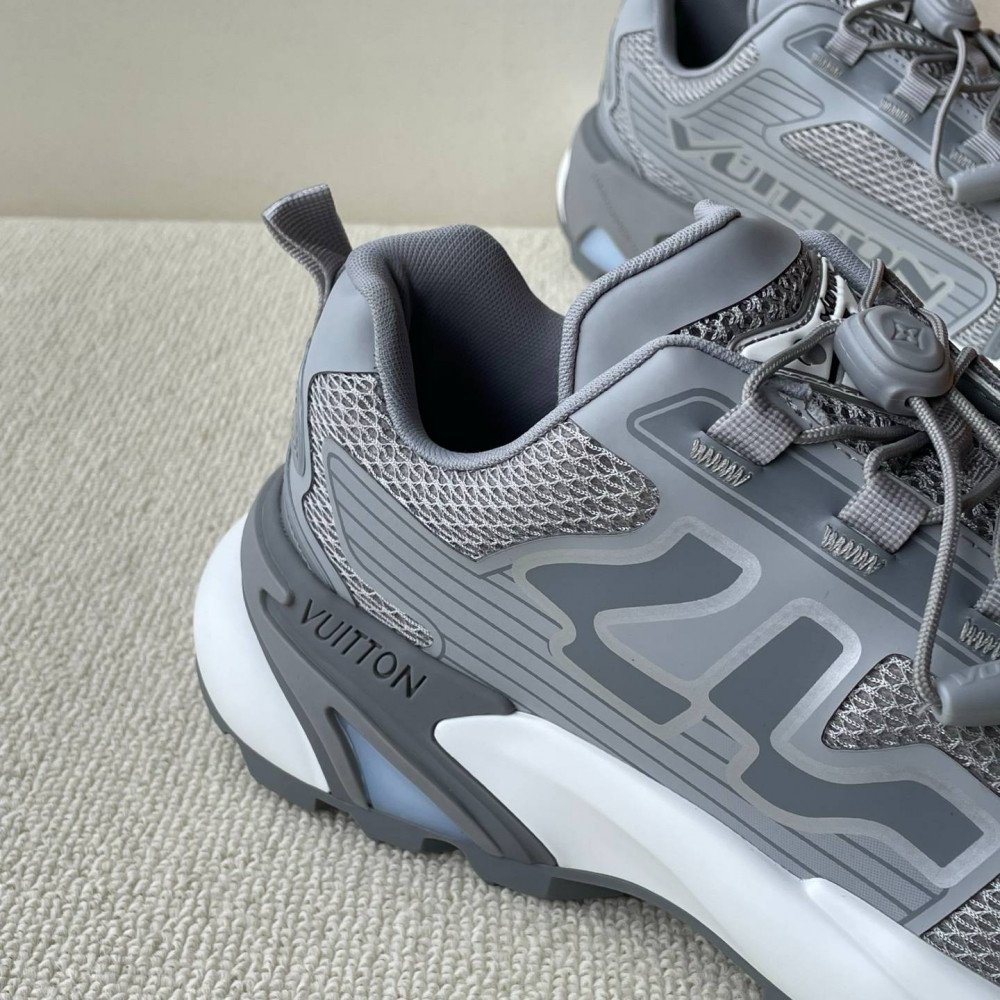 Runner Tatic 