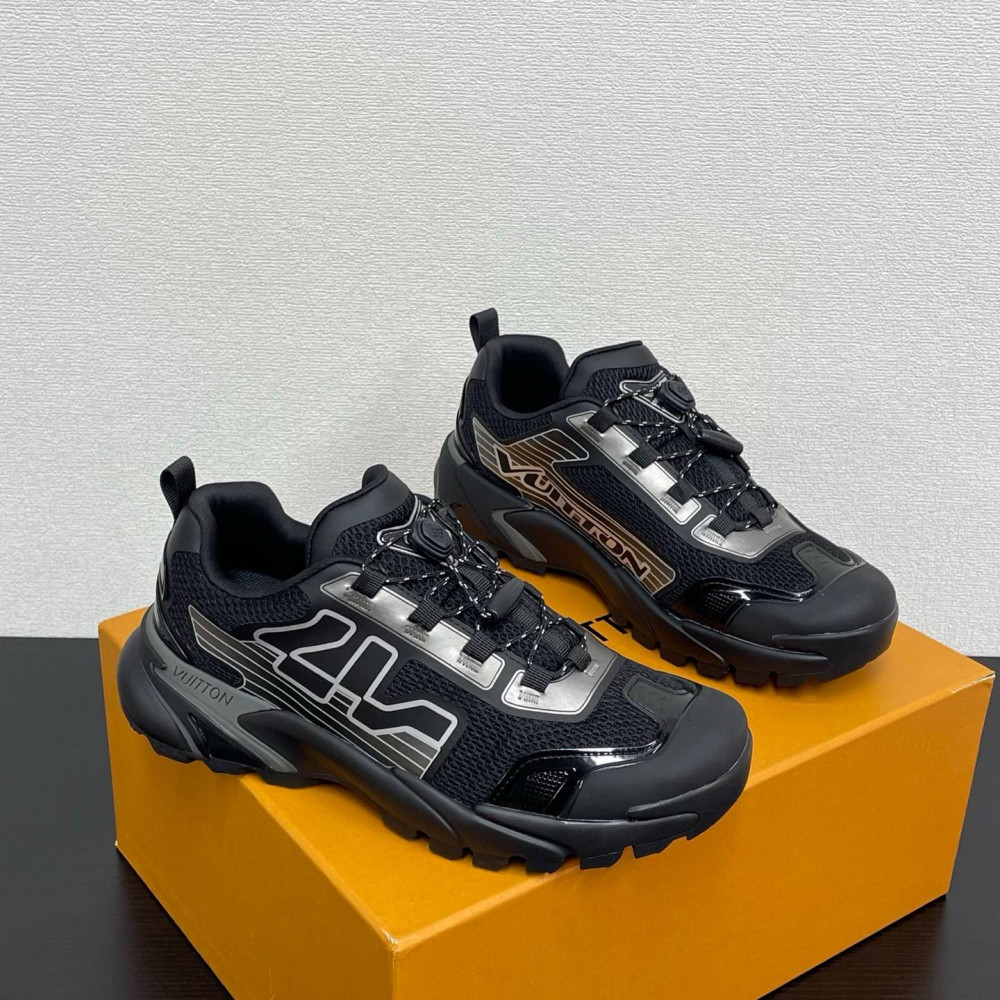 Runner Tatic 