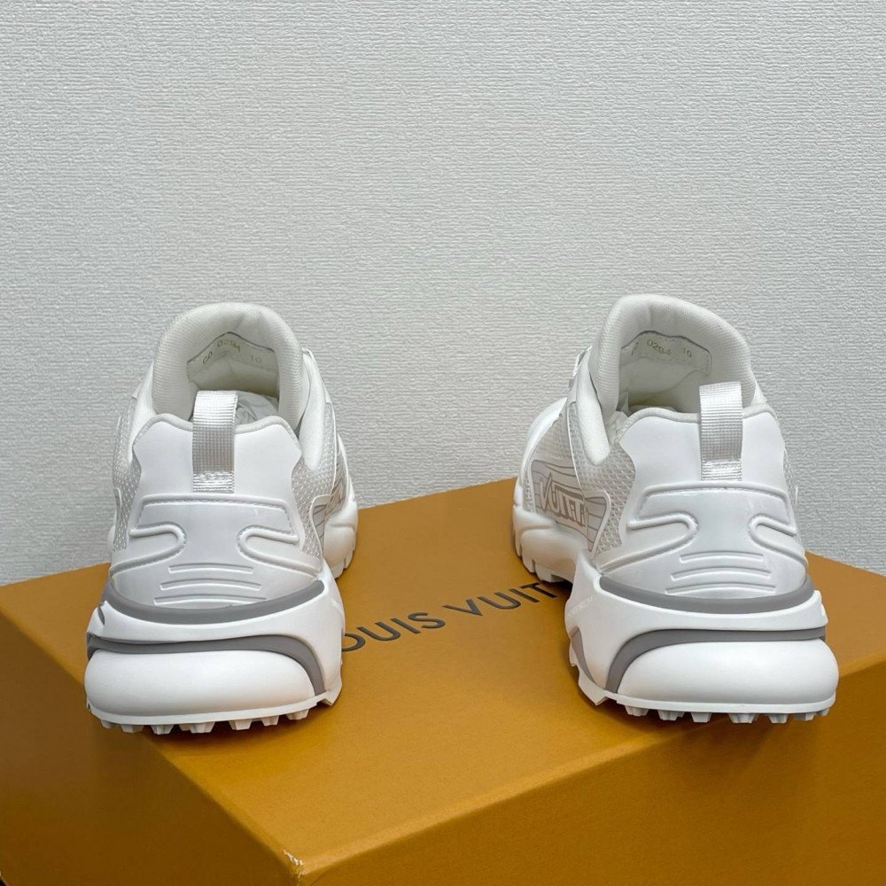 Runner Tatic 