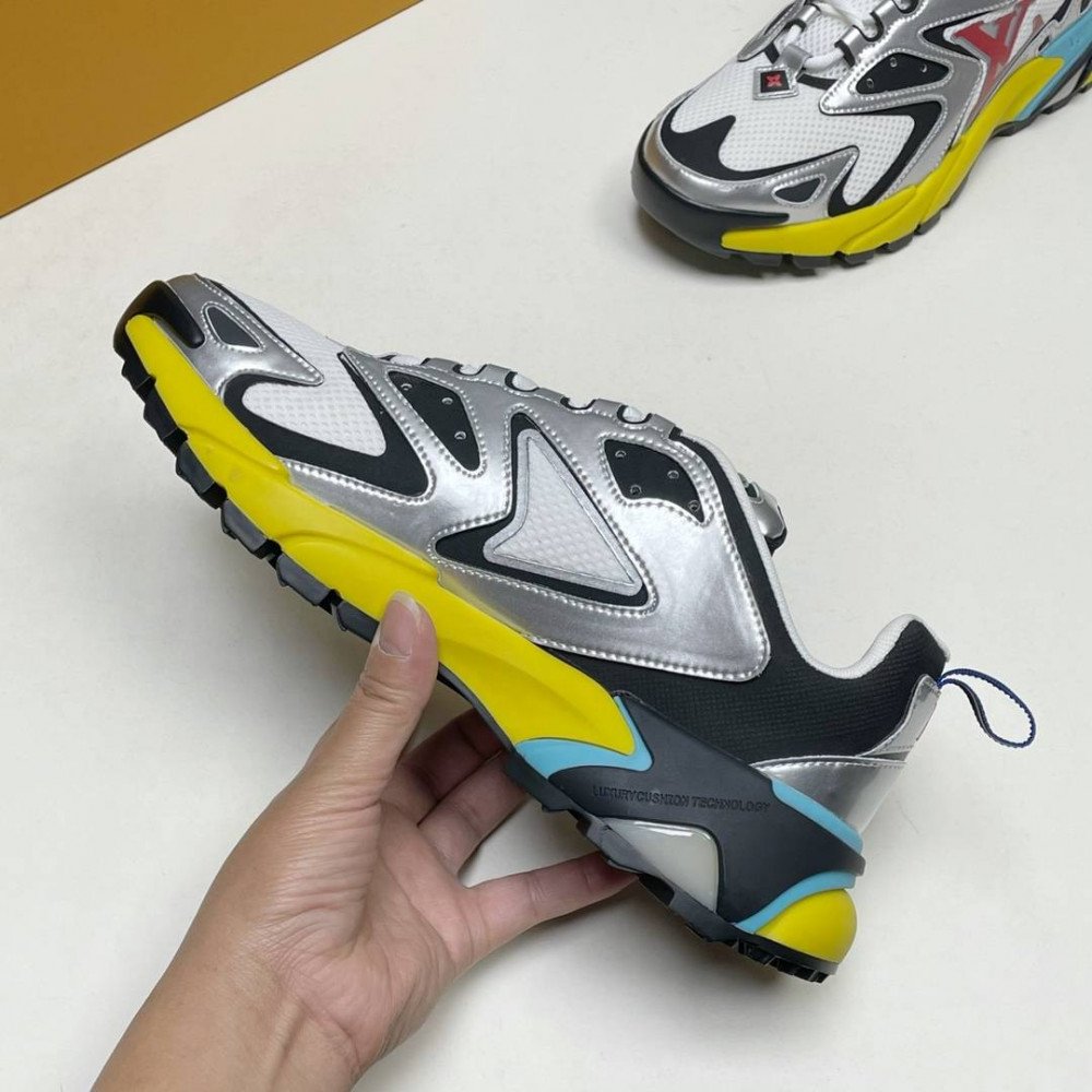 Runner Tatic 