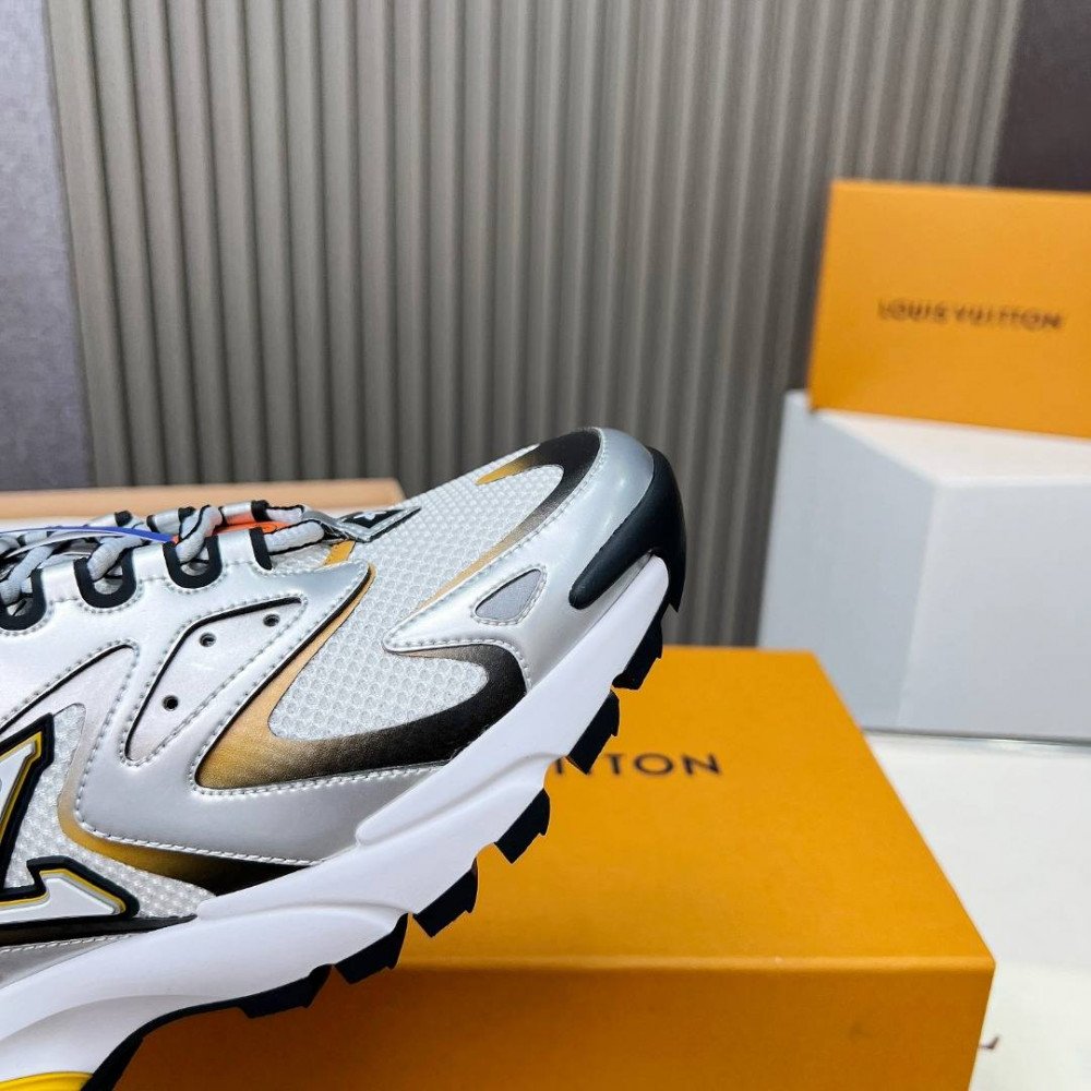 Runner Tatic 