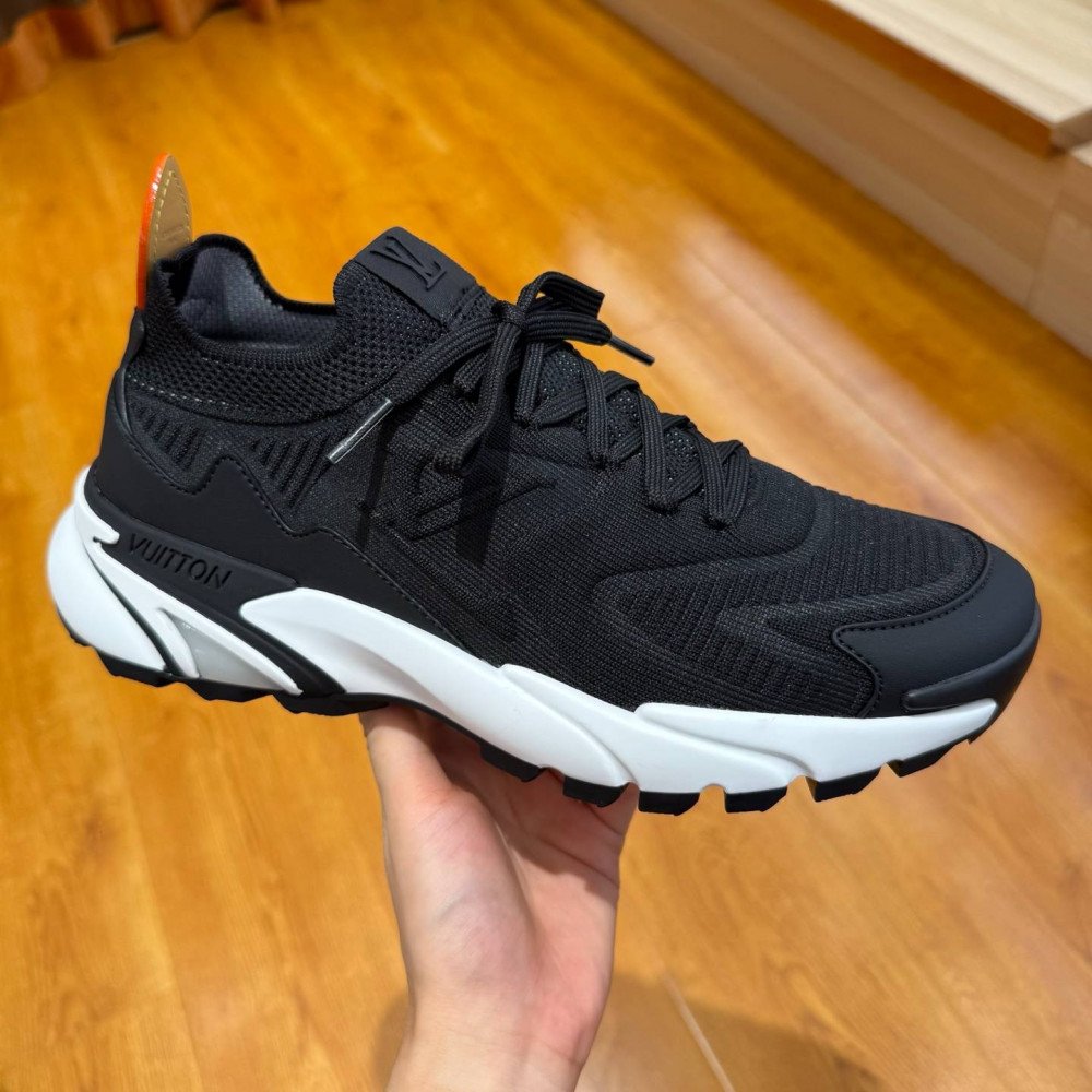 Runner Tatic 