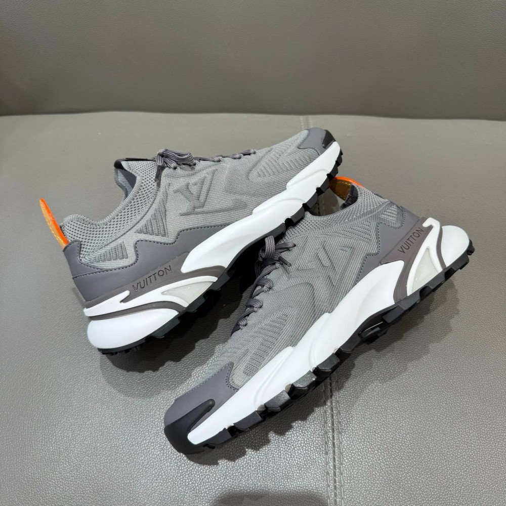 Runner Tatic 
