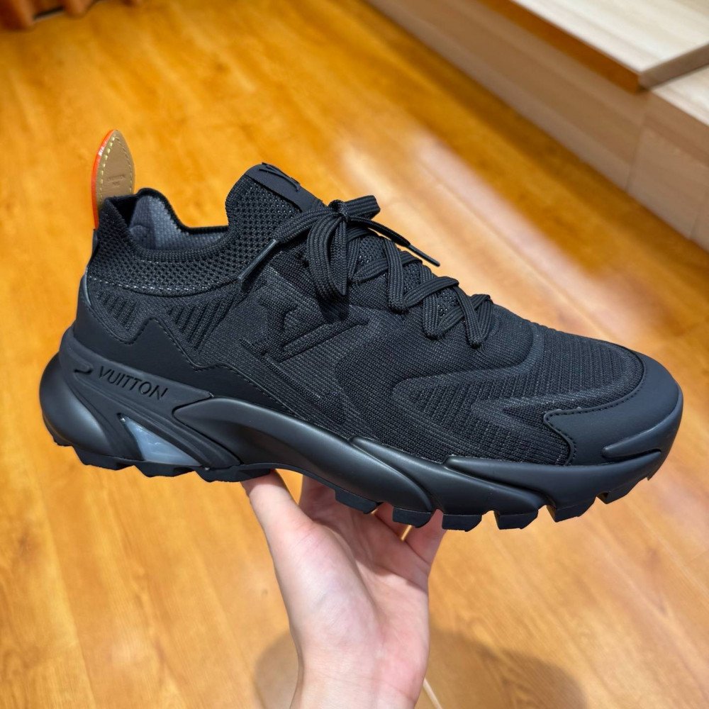 Runner Tatic 