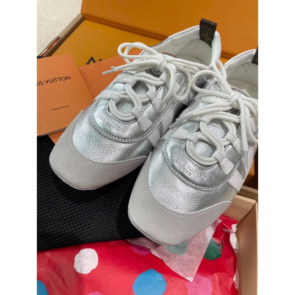 LV SNEAKERINA 