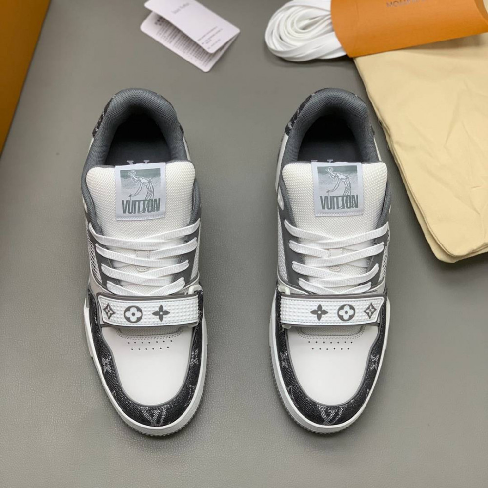 LV Trainer Sneaker