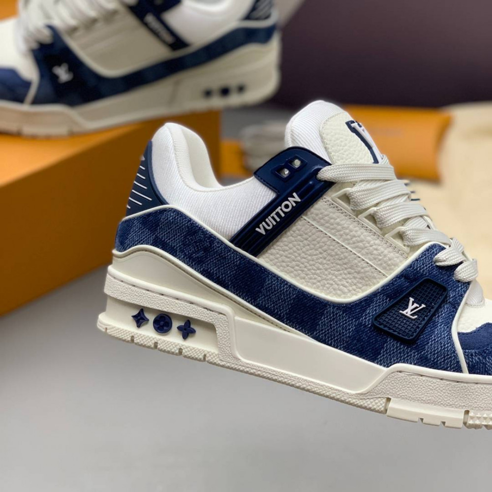 LV Trainer Sneaker