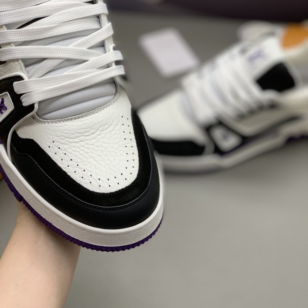 LV Trainer Sneaker