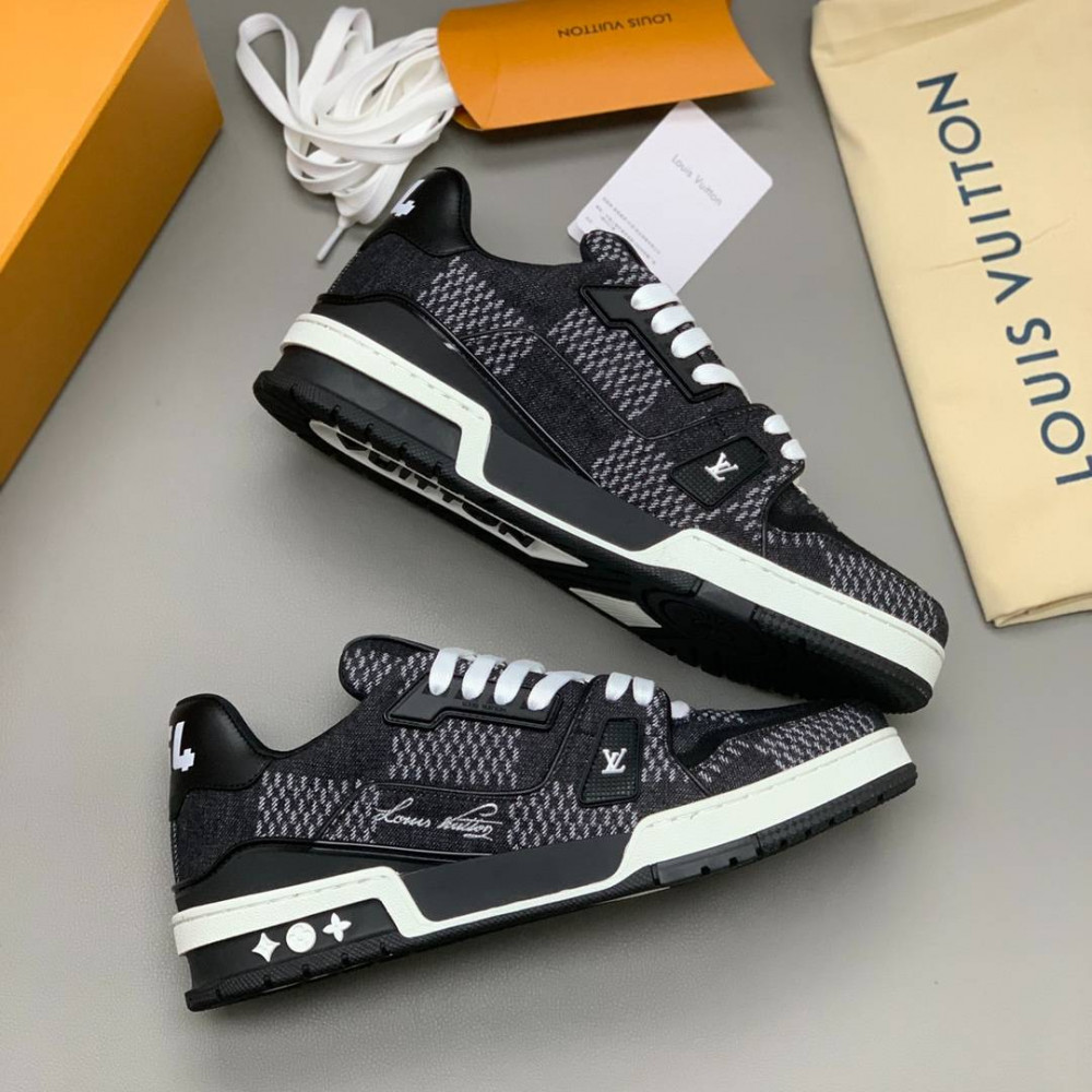 LV Trainer Sneaker