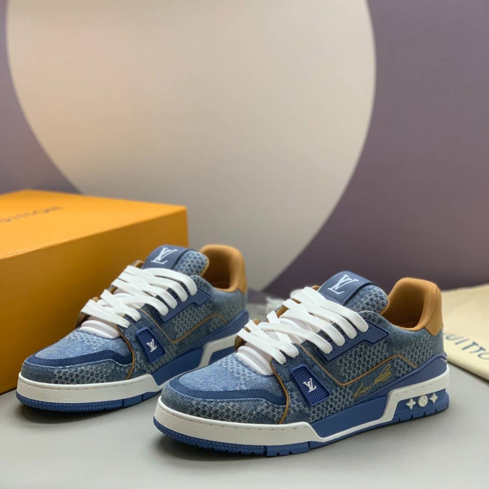 LV Trainer Sneaker