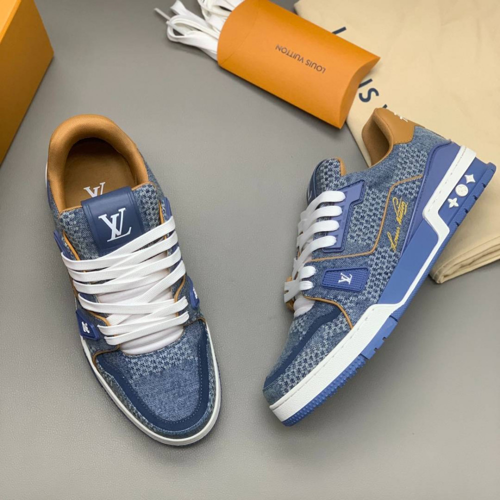 LV Trainer Sneaker