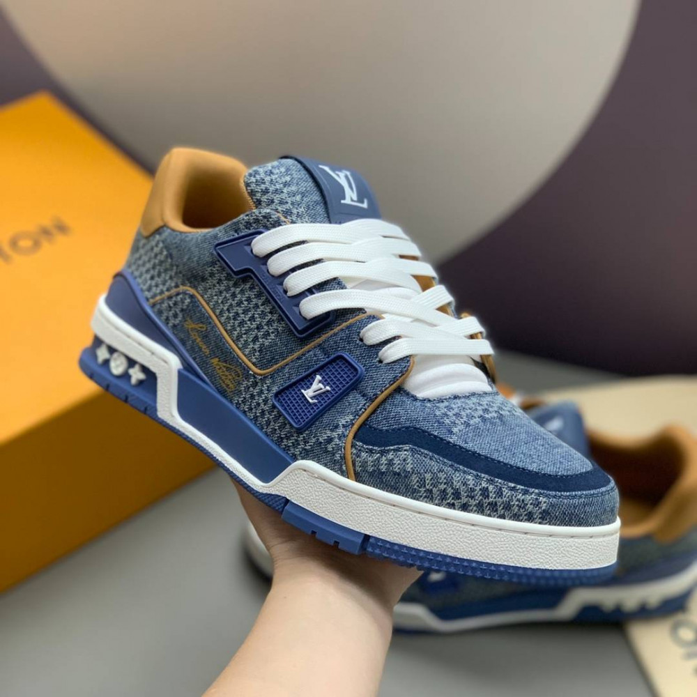 LV Trainer Sneaker