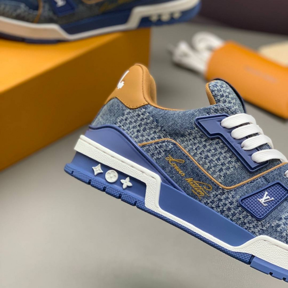 LV Trainer Sneaker