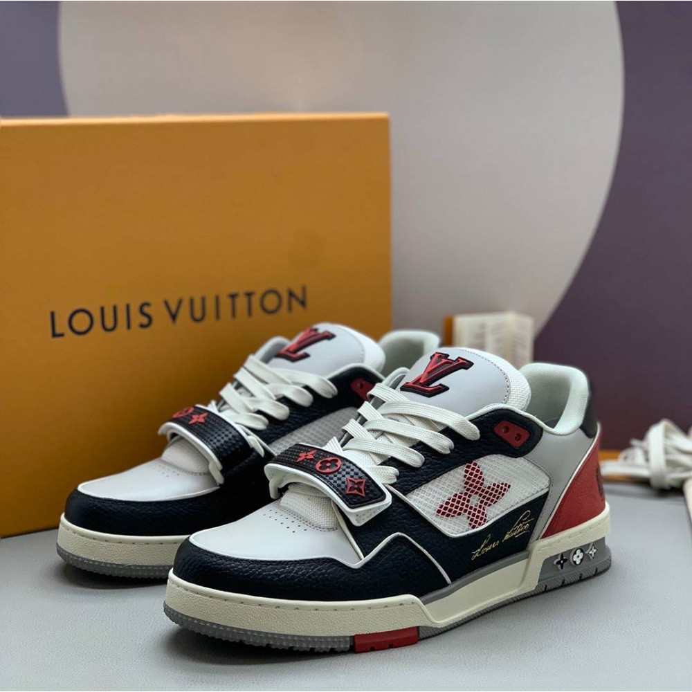 LV Trainer Sneaker