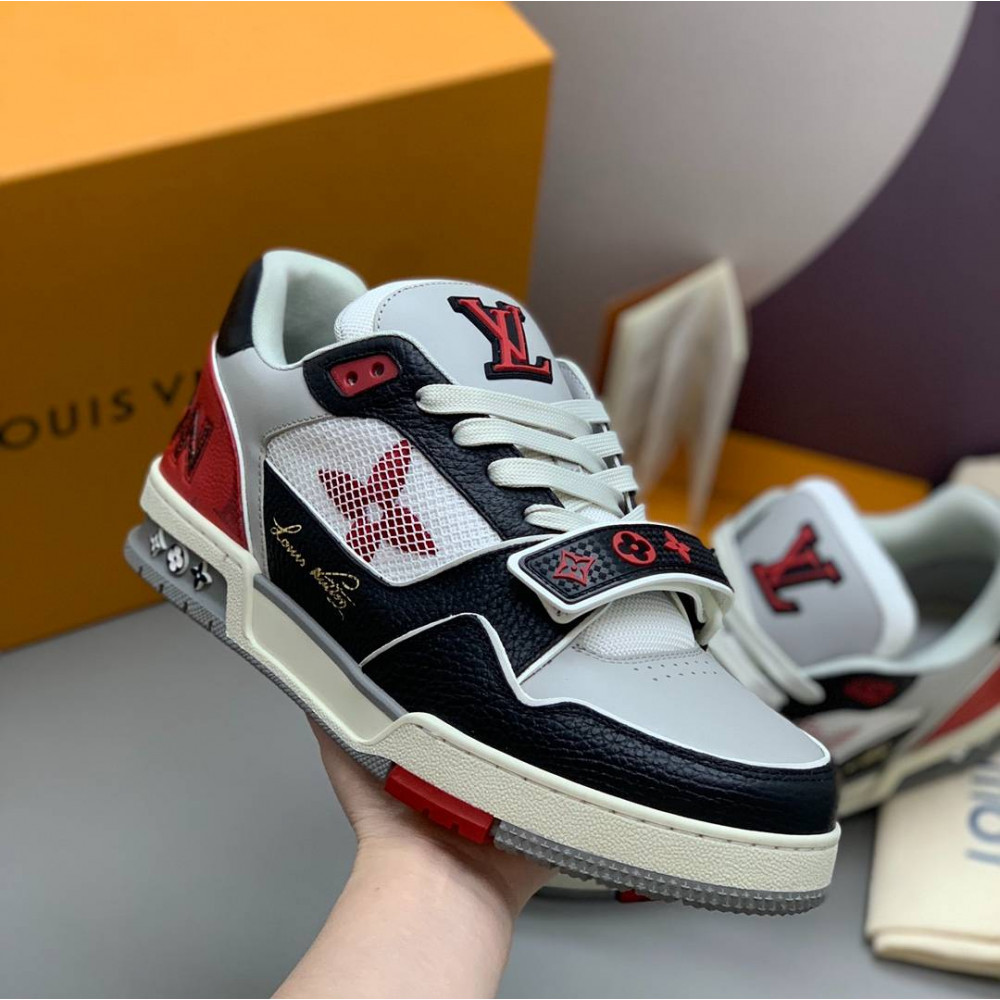 LV Trainer Sneaker