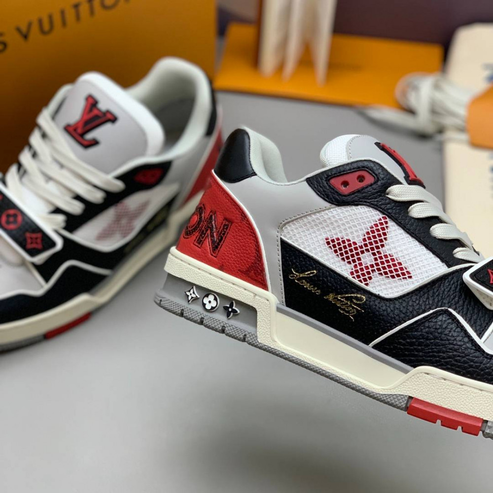 LV Trainer Sneaker