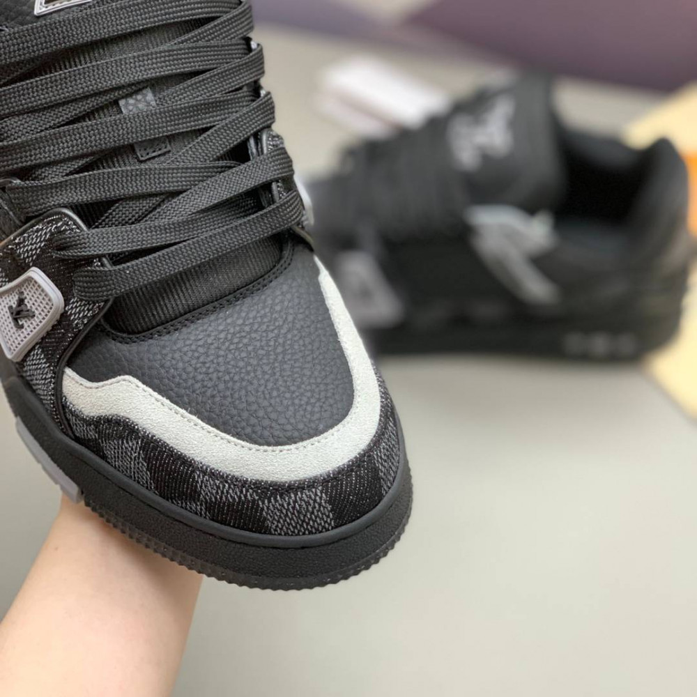 LV Trainer Sneaker