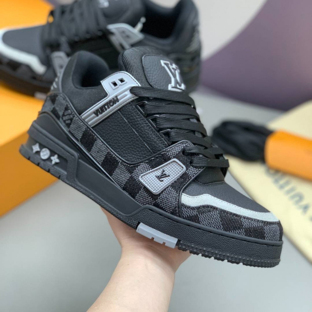LV Trainer Sneaker