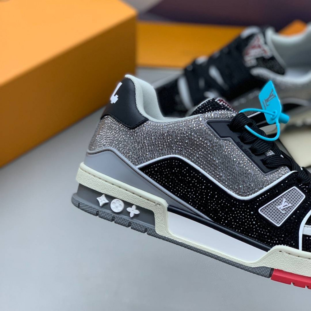 LV Trainer Sneaker