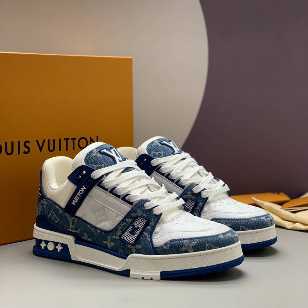 LV Trainer Sneaker