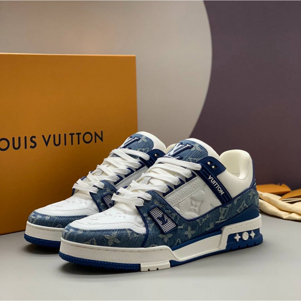 LV Trainer Sneaker