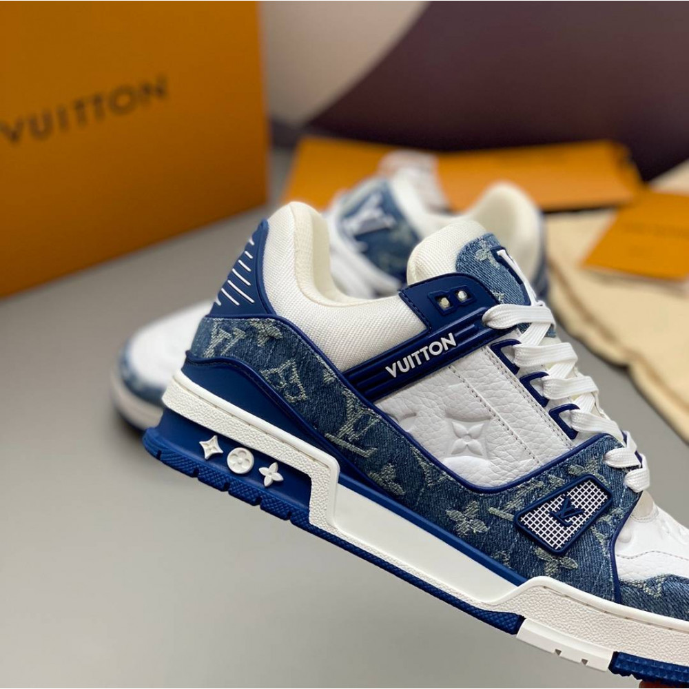 LV Trainer Sneaker