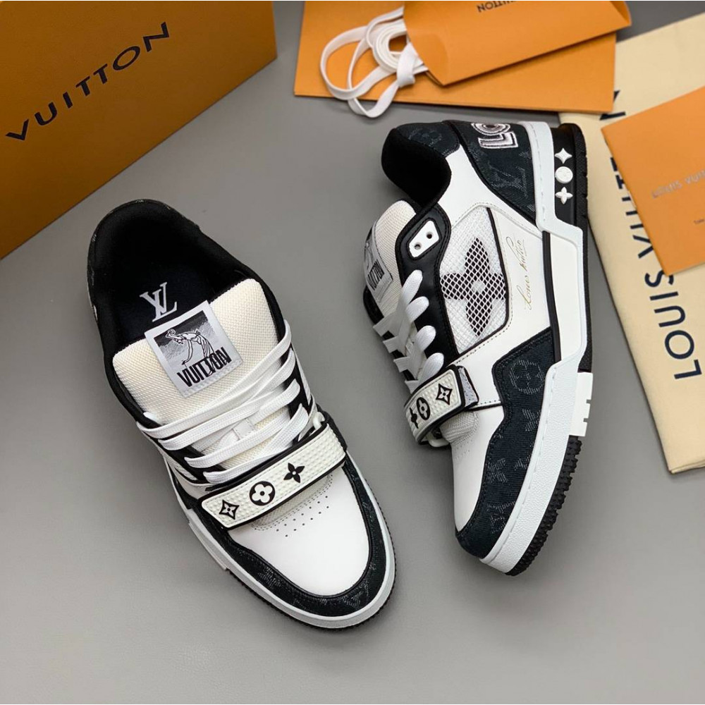 LV Trainer Sneaker