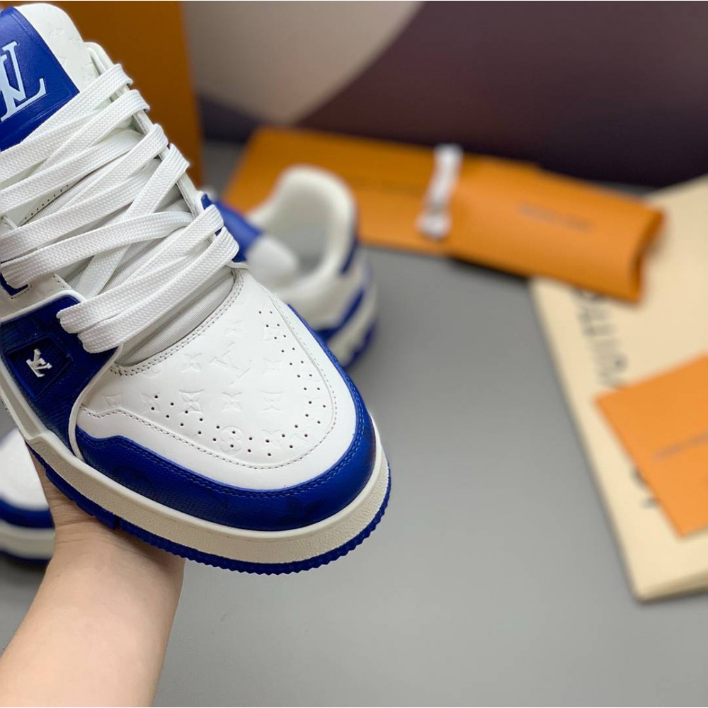 LV Trainer Sneaker