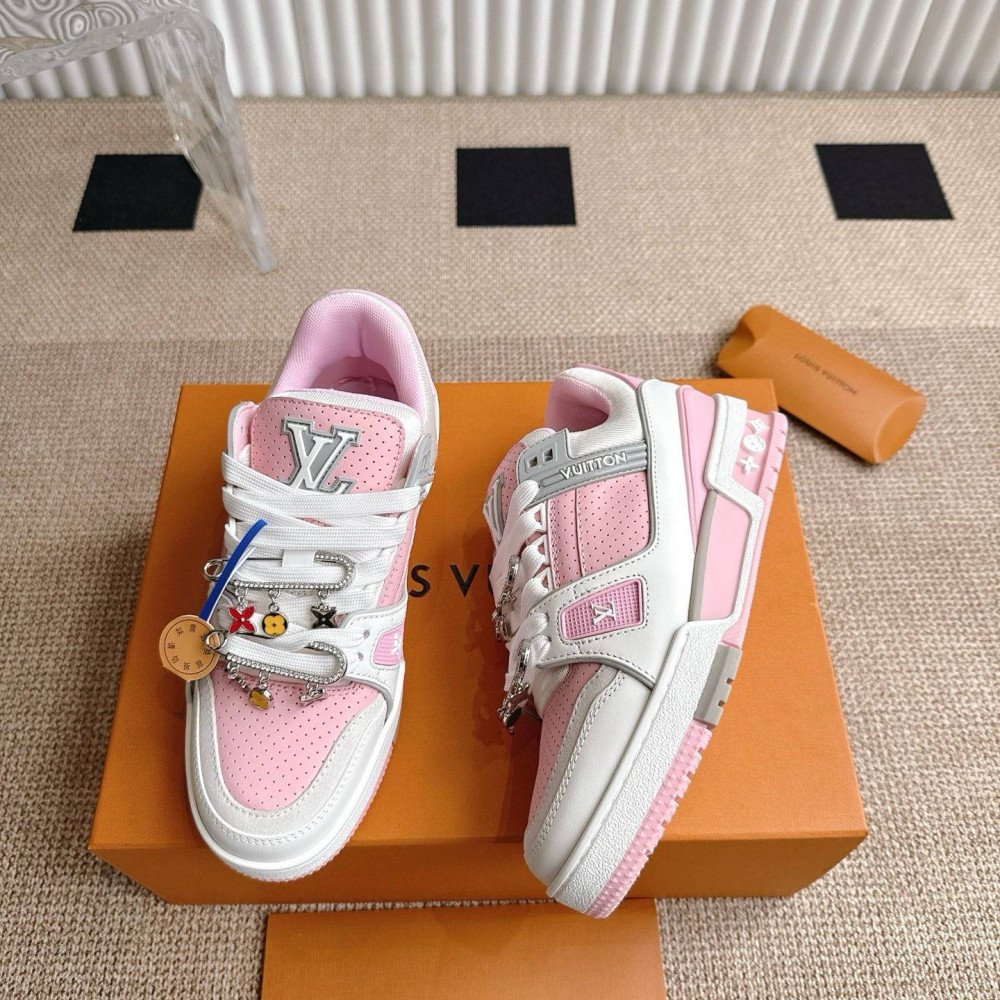 LV Trainer Sneaker