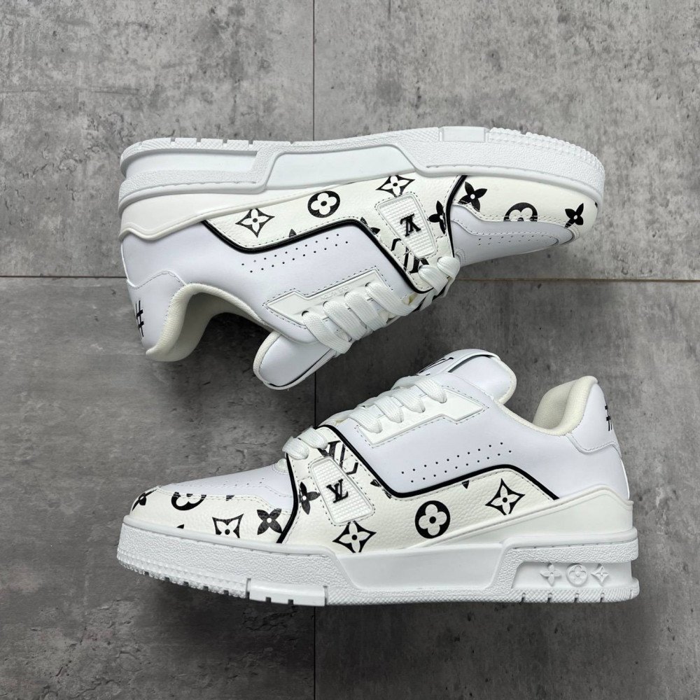 LV Trainer Sneaker