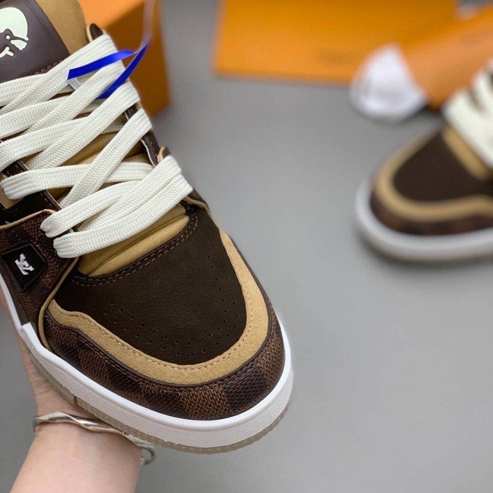 LV Trainer Sneaker