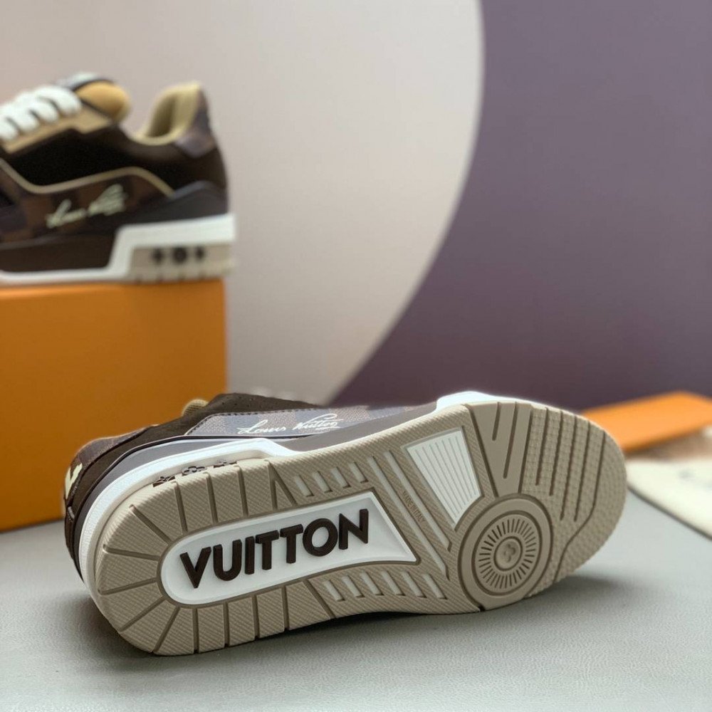 LV Trainer Sneaker