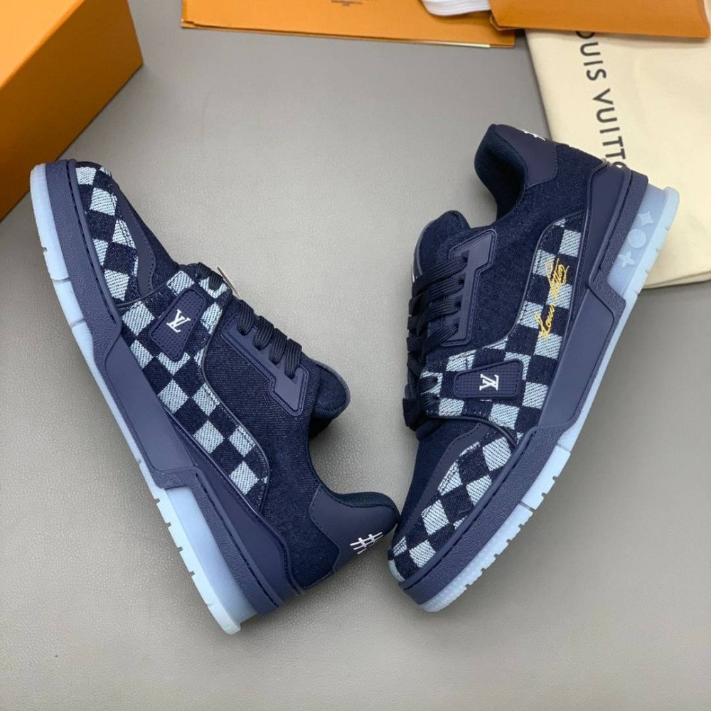 LV Trainer Sneaker