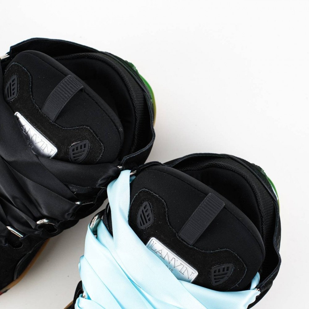 Curb Sneakers Curb Sneakers