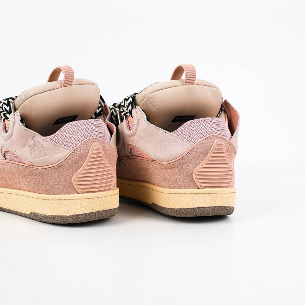 Curb Sneakers