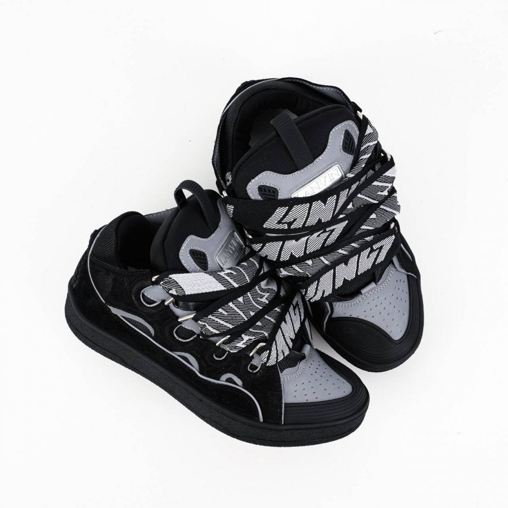 Curb Sneakers