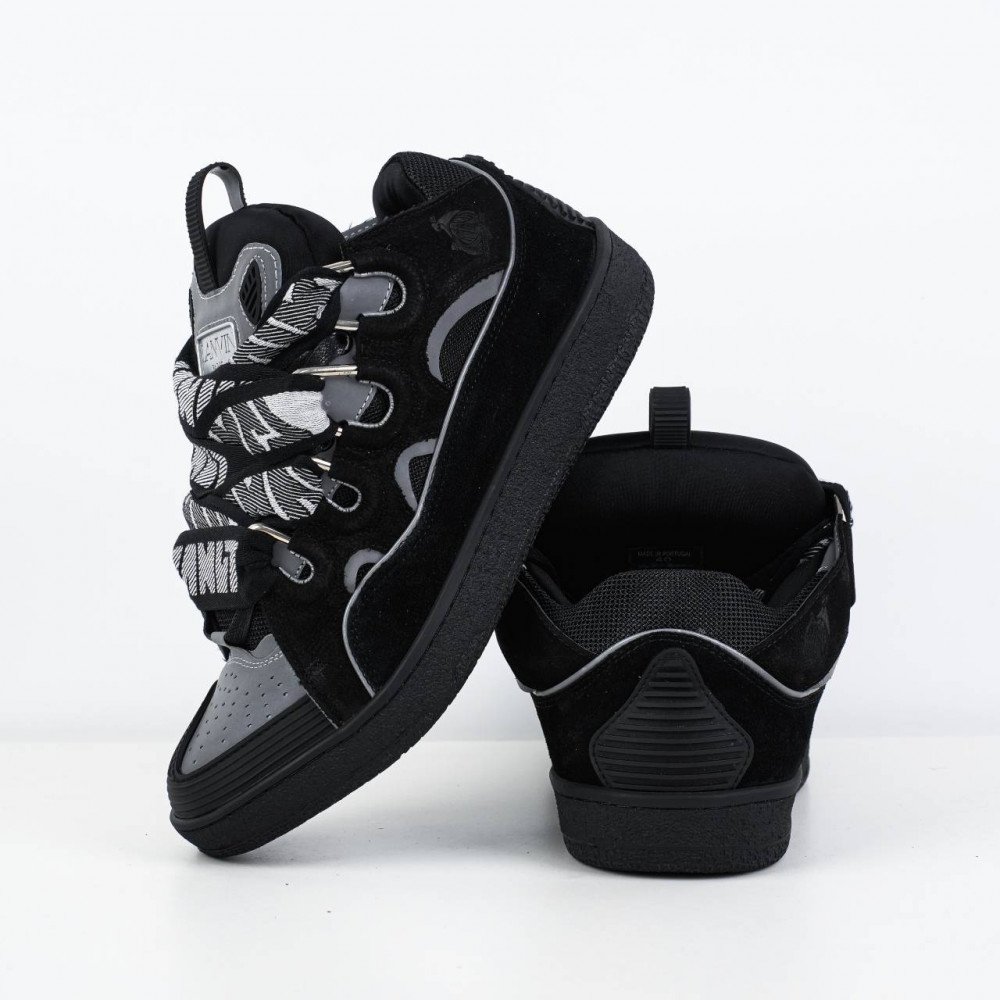 Curb Sneakers