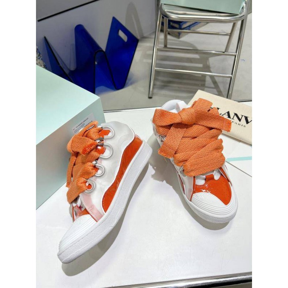 Curb Sneakers