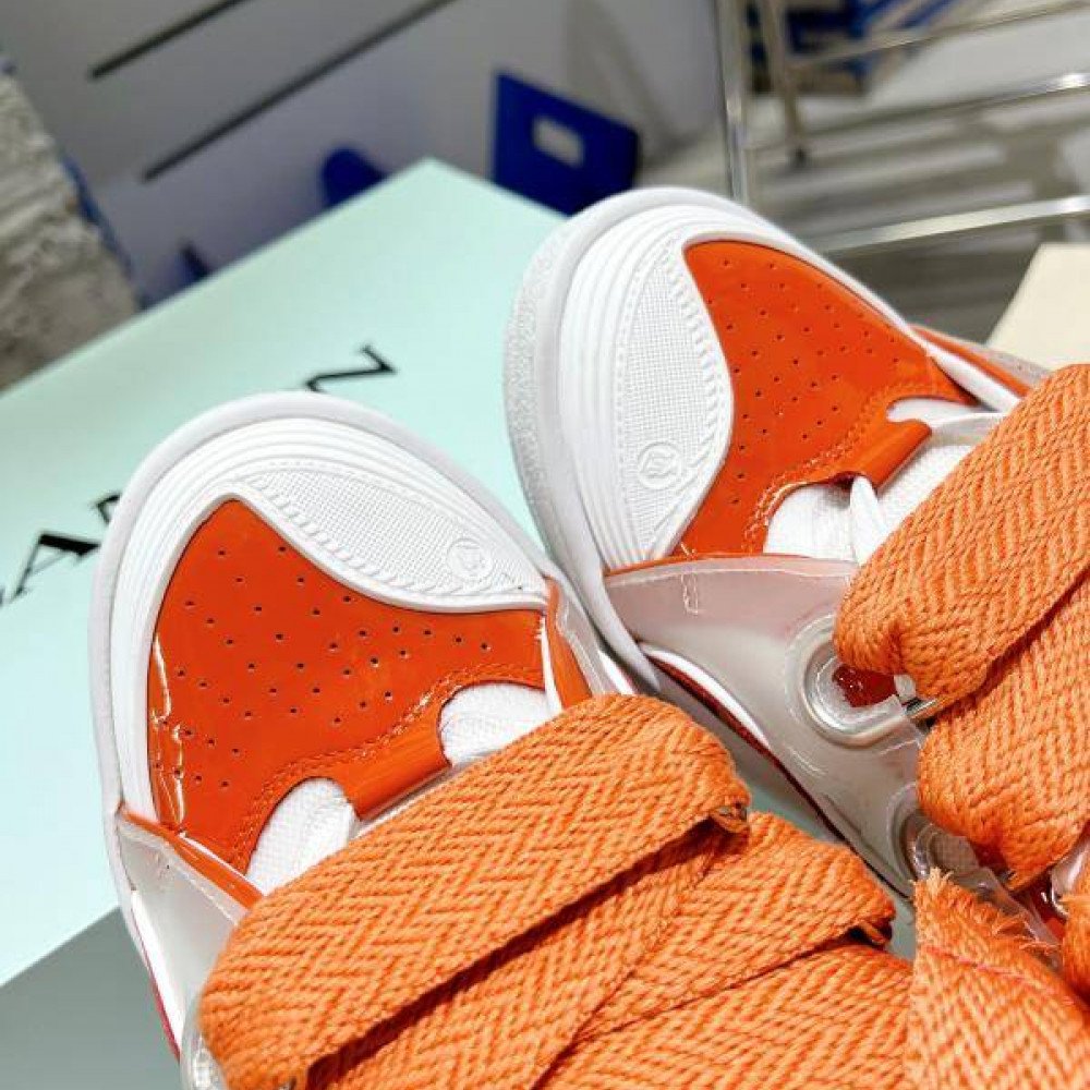 Curb Sneakers