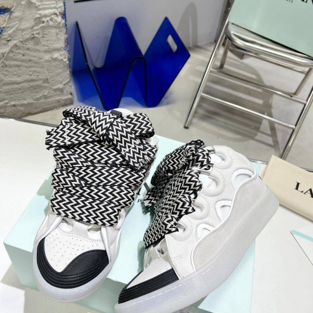 Curb Sneakers