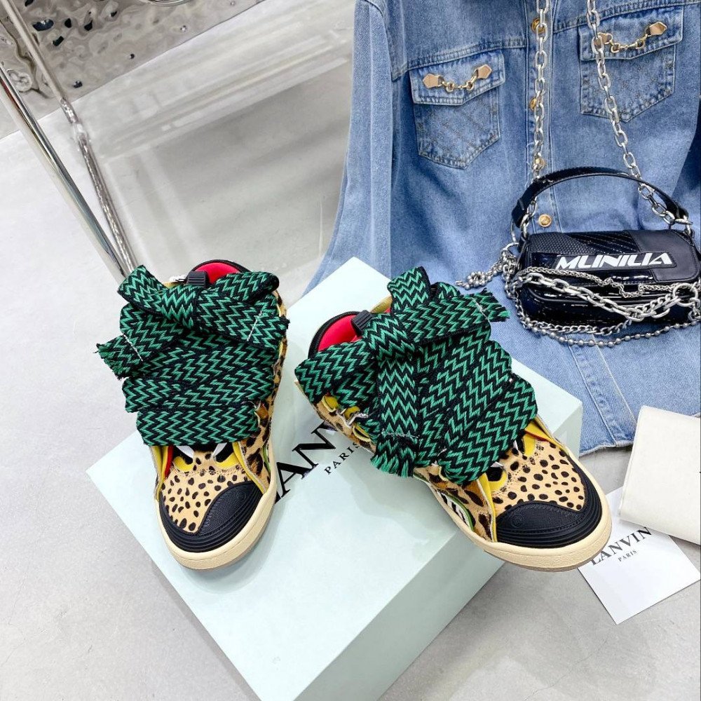 Curb Sneakers Curb Sneakers