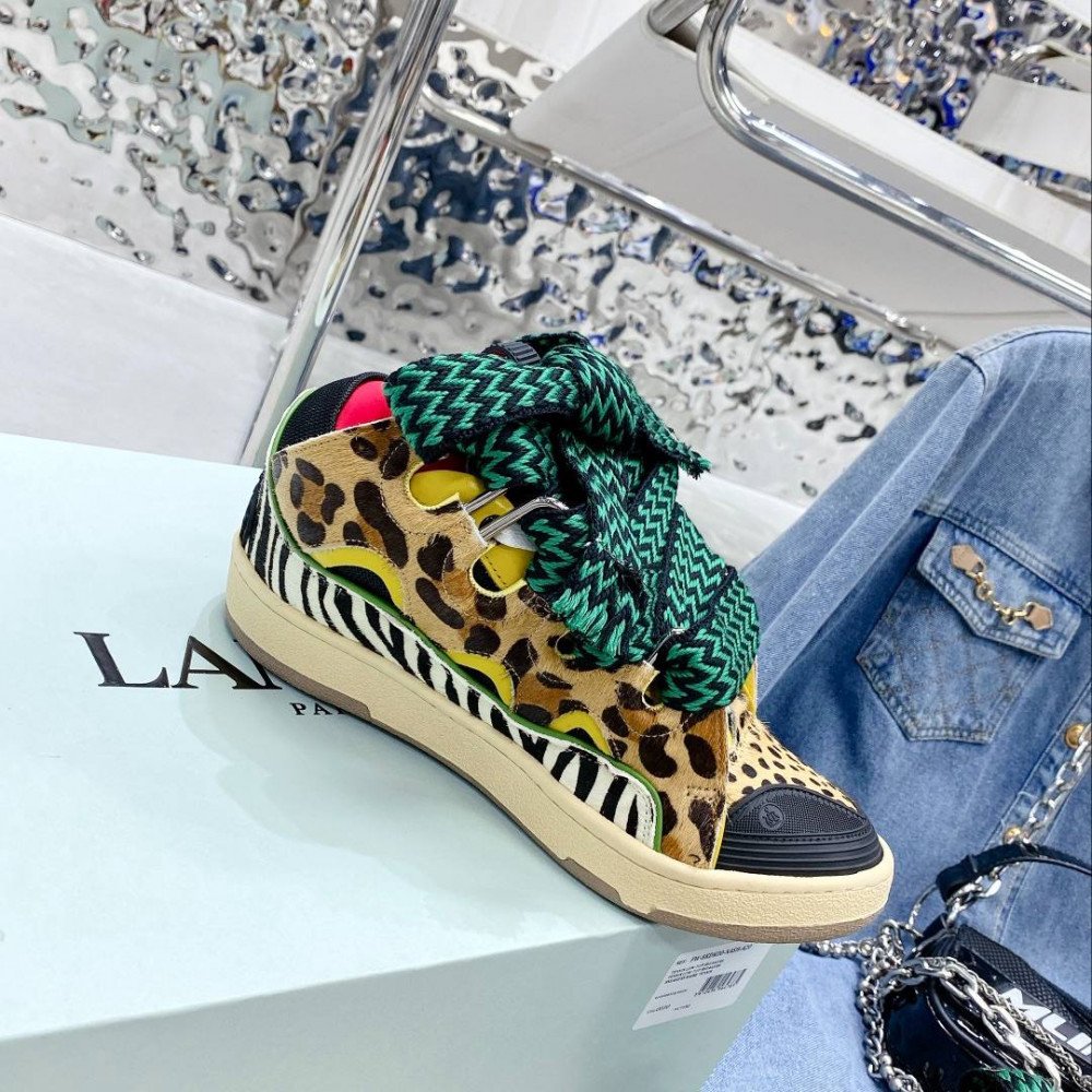 Curb Sneakers Curb Sneakers