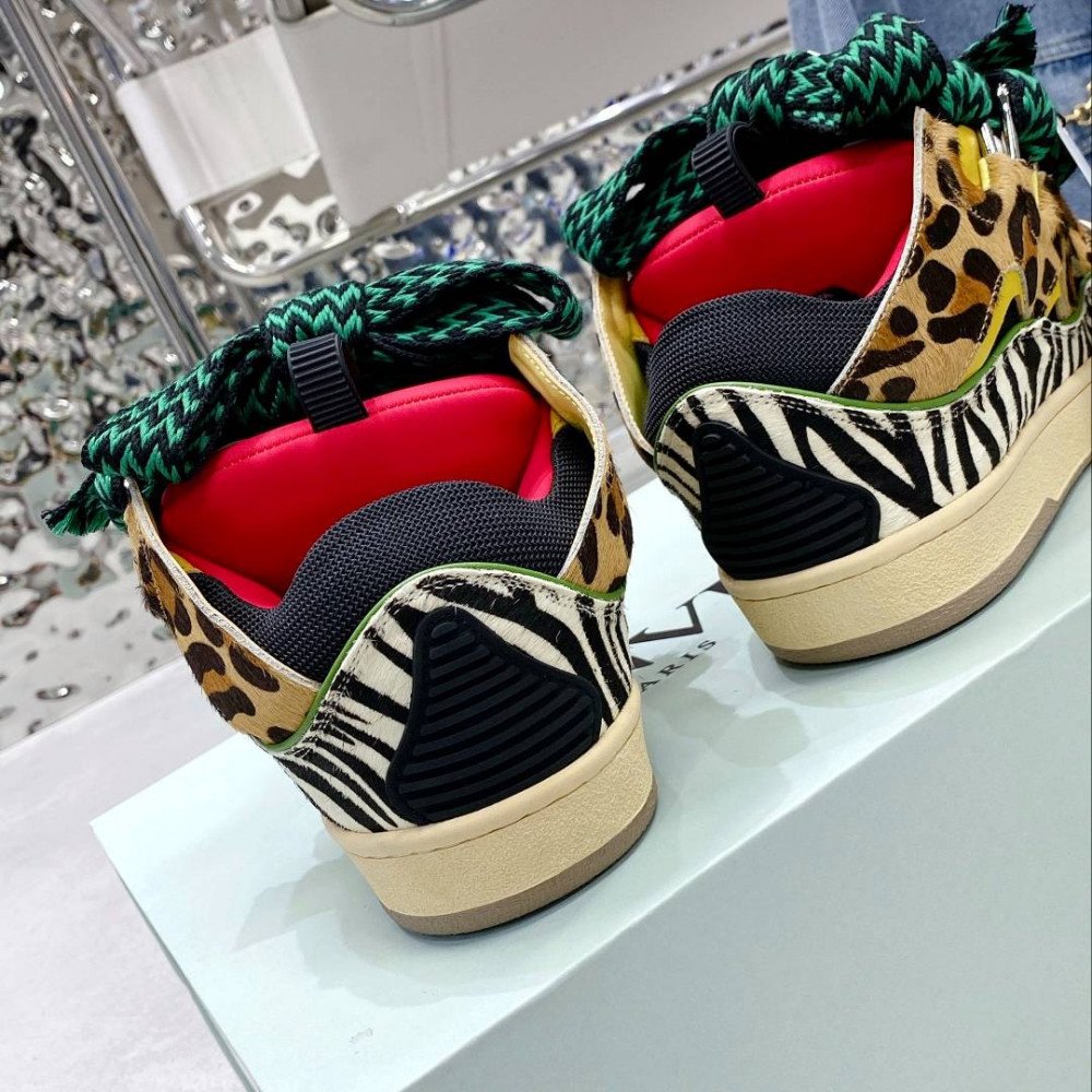 Curb Sneakers Curb Sneakers